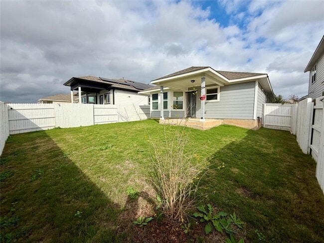 Building Photo - 159 Appleberry Ln