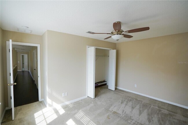 Building Photo - Beautiful 4BR/3.5BA Home with Dual Primary Suites in Harmony for Rent!