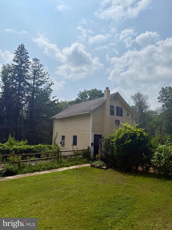 Building Photo - 86 Linvale Rd