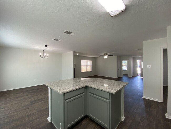 Building Photo - Saginaw Texas Homes For Rent  "Eagle Mtn-s...