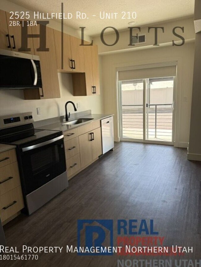 Building Photo - 2525 Hillfield Rd.-Unit 210