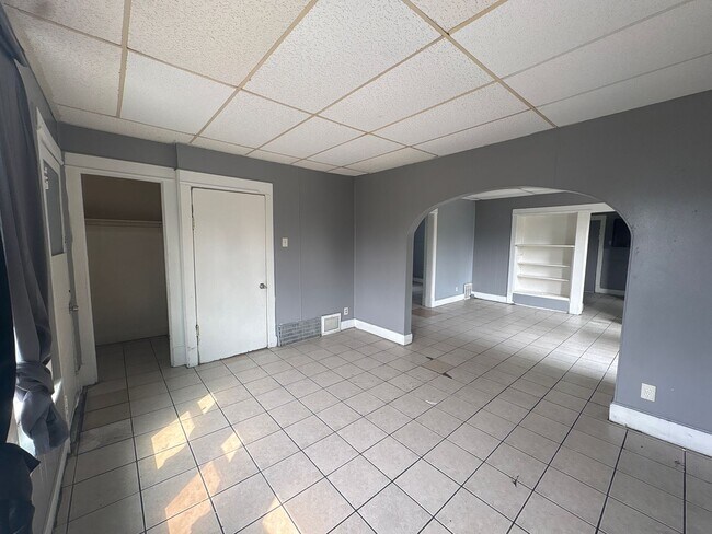 Building Photo - 4646 N 29th St