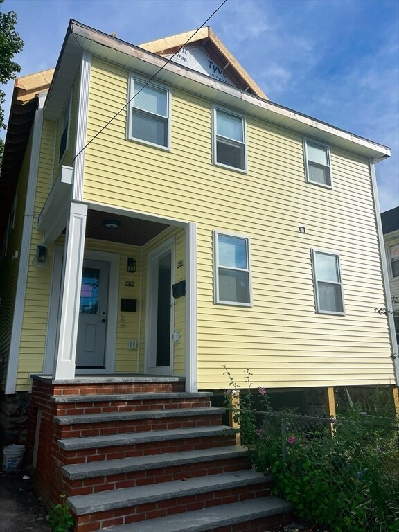 Building Photo - 285 Beech St