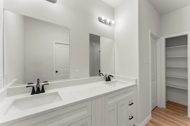 Building Photo - 202 Morning Dove Dr