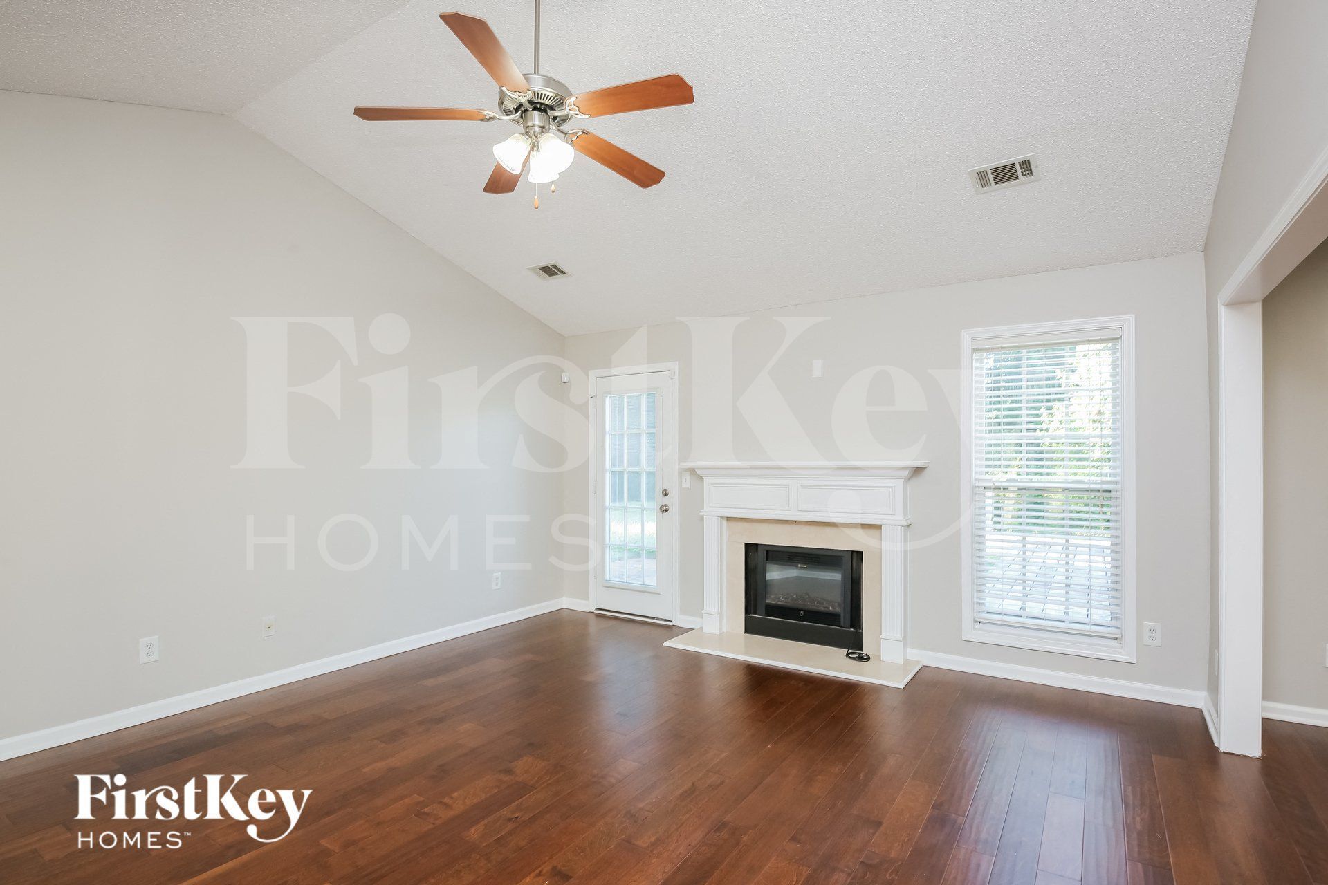 Building Photo - 1581 Brush Creek Dr