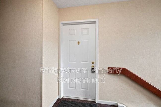 Building Photo - 6591 Brigham Sq