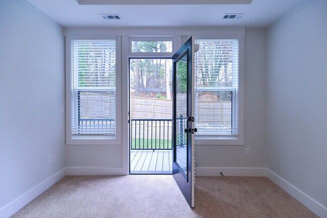 Building Photo - 4093 Elk Crk Ln