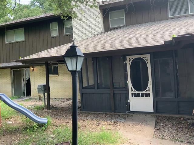 Building Photo - 206 Rockbrook Dr