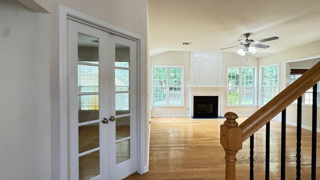 Building Photo - 3695 Fedorite Walk