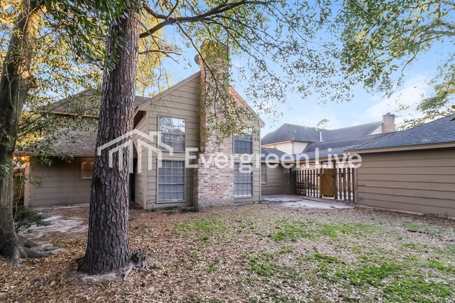 Building Photo - 5506 Pine Arbor Dr