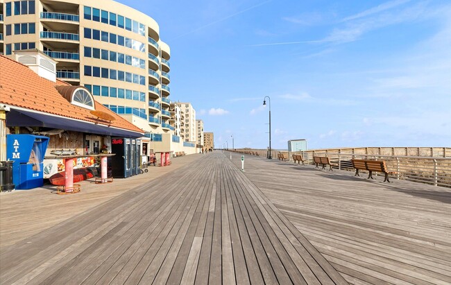 Building Photo - 360 shore Rd