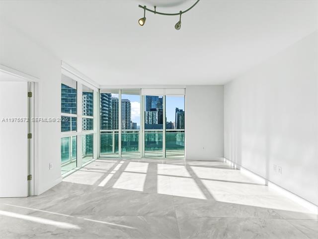 Building Photo - 951 Brickell Ave