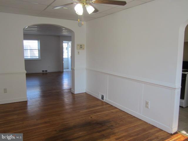 Building Photo - 355 Hampden Rd