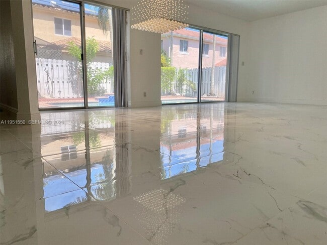 Building Photo - 11301 Rockinghorse Rd