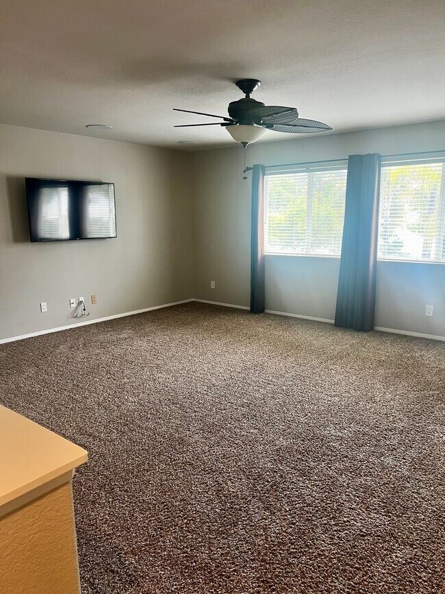 Building Photo - Murrieta Entertainer’s Dream Home for Lease!