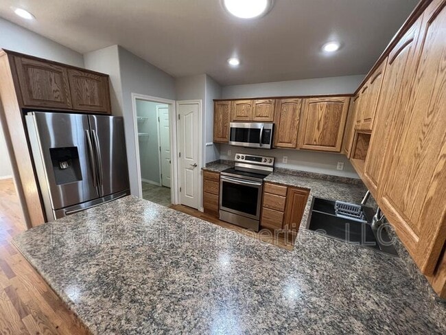 Building Photo - 6003 Crow Rd