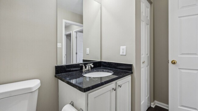 Building Photo - Discover the charm of this beautifully upd...