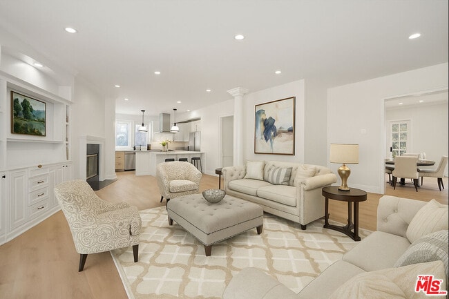 Building Photo - 500 Warner Ave