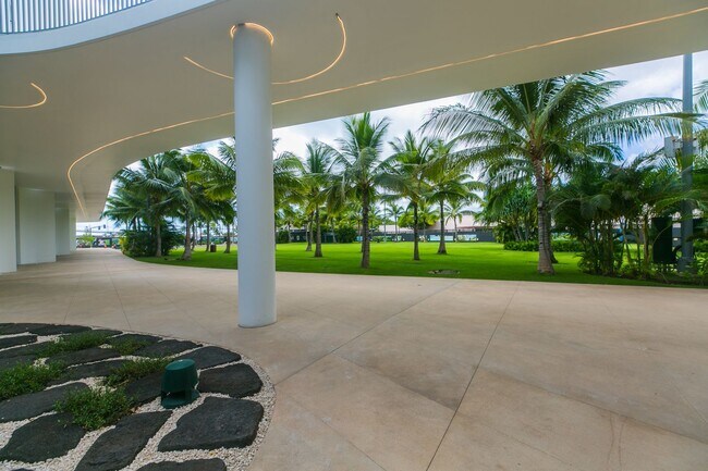 Building Photo - KOULA 2b2b1pkg Ready to Move In!