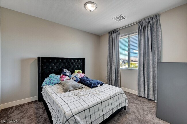 Building Photo - 7572 Mount Spokane Ct