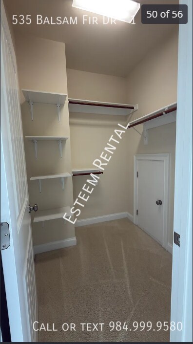 Building Photo - 535 Balsam Fir Dr