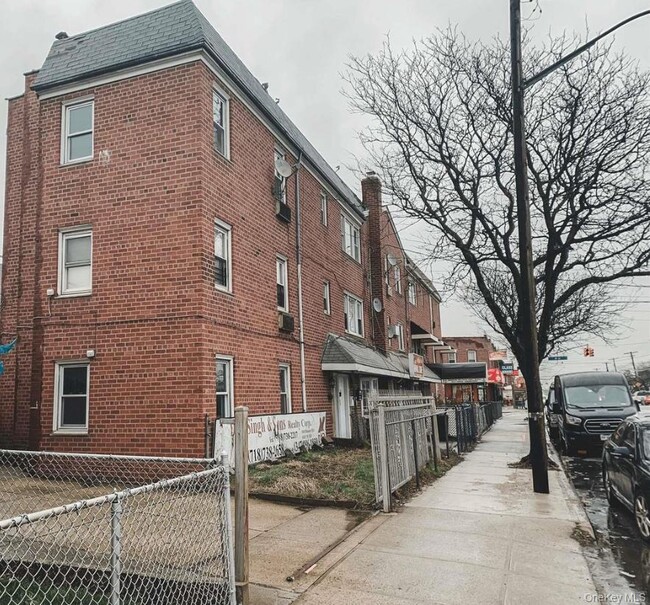Primary Photo - 110-15 Rockaway Blvd