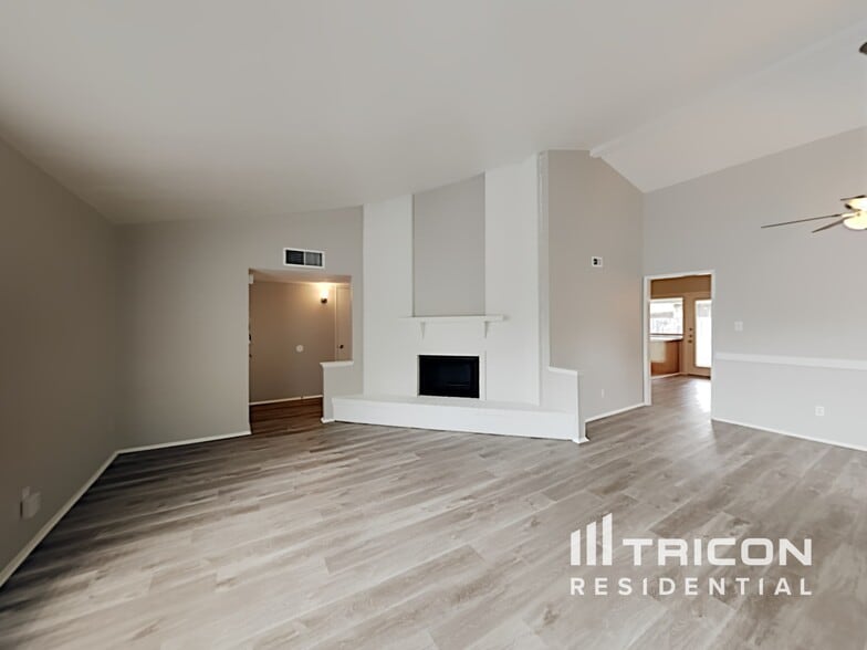 Building Photo - 515 Magnolia Dr