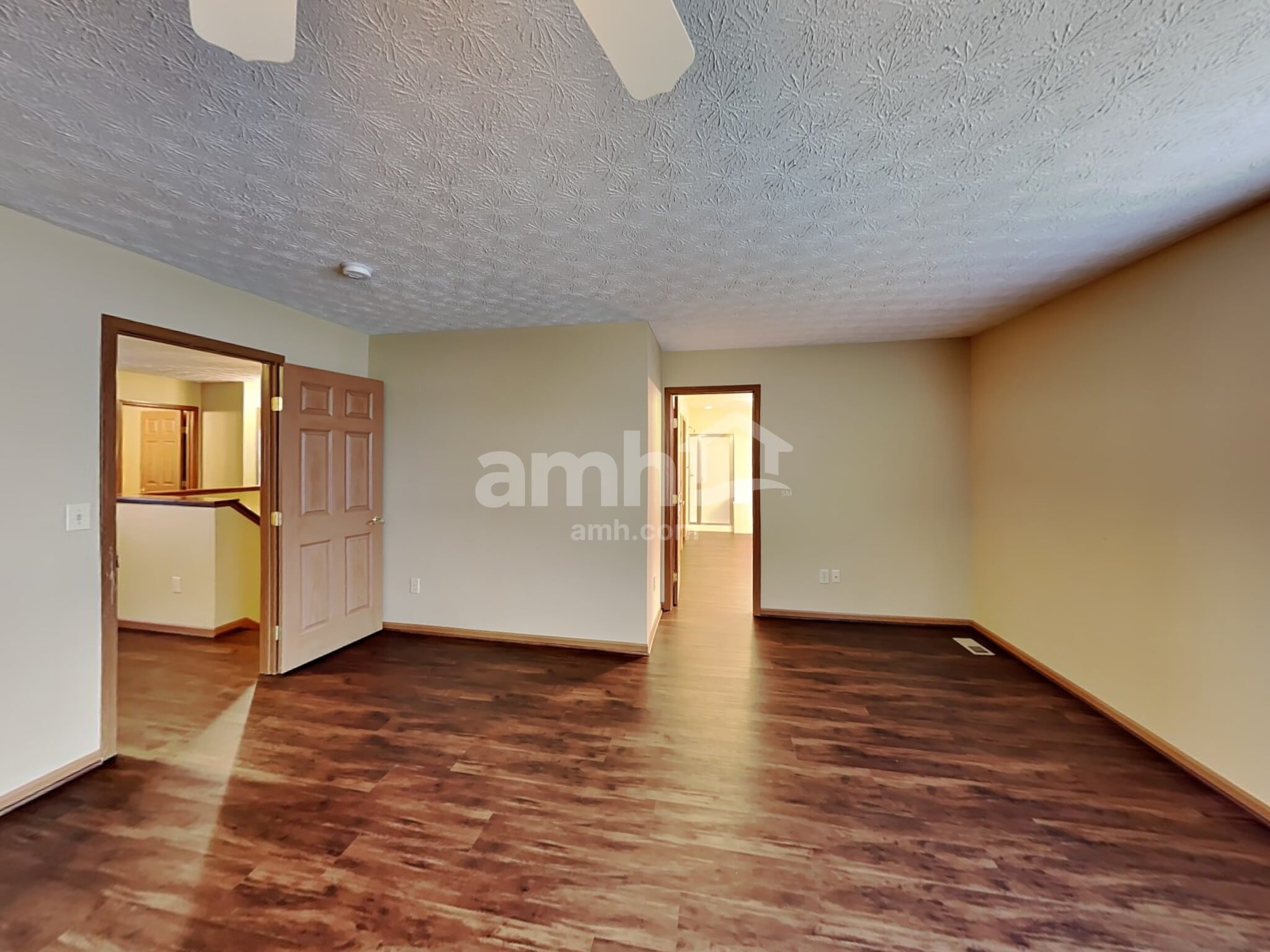 Building Photo - 6038 Platinum Dr