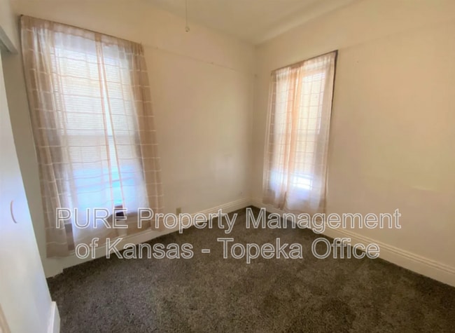 Building Photo - 416 SW Clay St