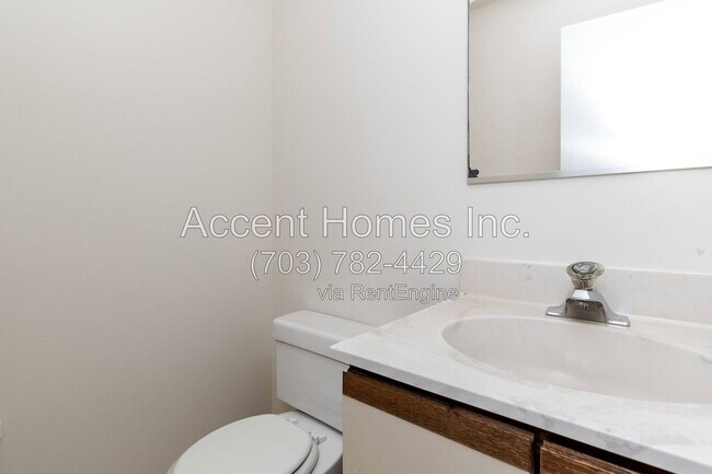Building Photo - 5404 Barrister Pl