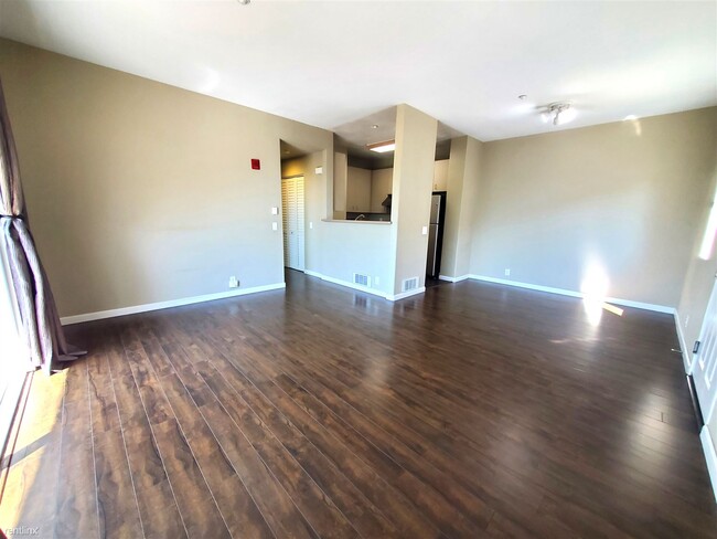 Building Photo - 1 br, 1 bath Condo - 35560 Monterra Terrac...