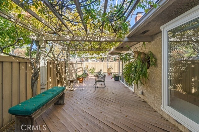 Building Photo - 17301 Peach