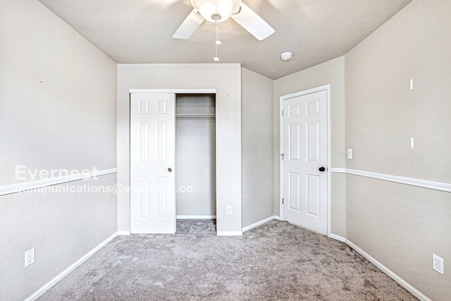 Building Photo - 13087 Race Ct