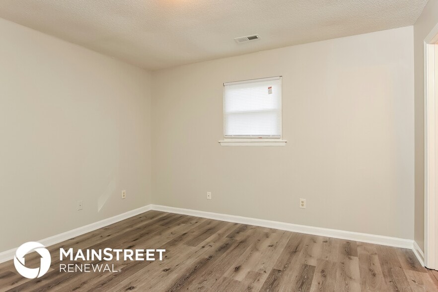 Building Photo - 2506 Kingdom Way