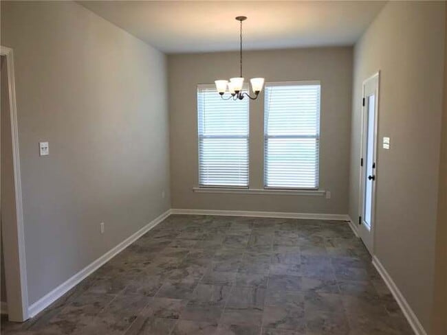 Building Photo - 5037 Park Shore Dr