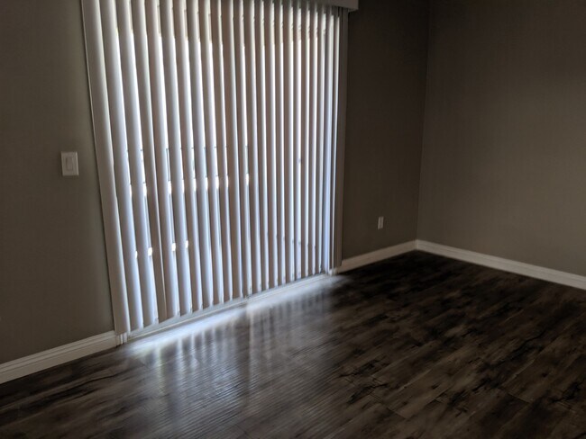 Building Photo - 3973 Rebecca Raiter Ave