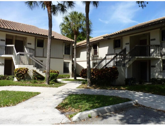 Building Photo - 3130 Millwood Terrace