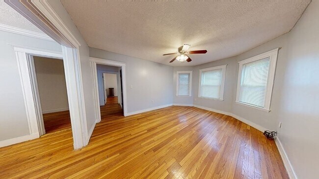 Building Photo - 76 Forest Hills St