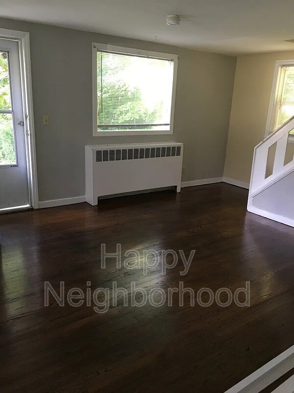 153 N Ridgeland Rd 153 N Ridgeland Rd Wallingford CT 06492
