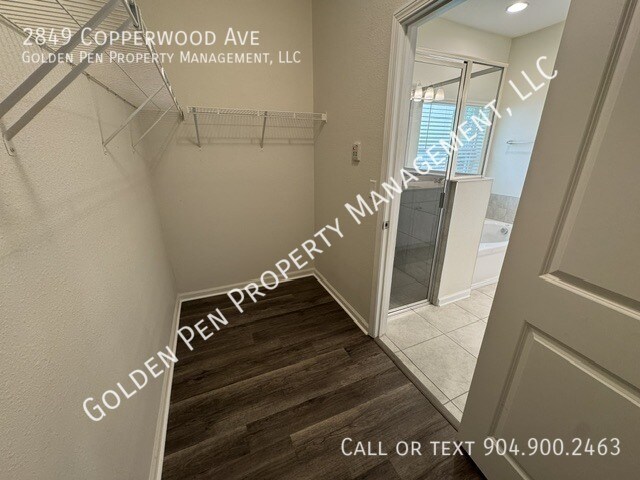 Building Photo - 2849 Copperwood Ave