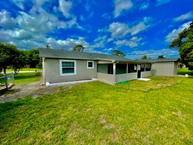 Building Photo - 705 Harland Ct