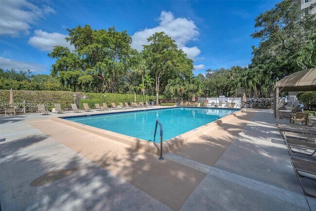 Building Photo - 3507 Oaks Way