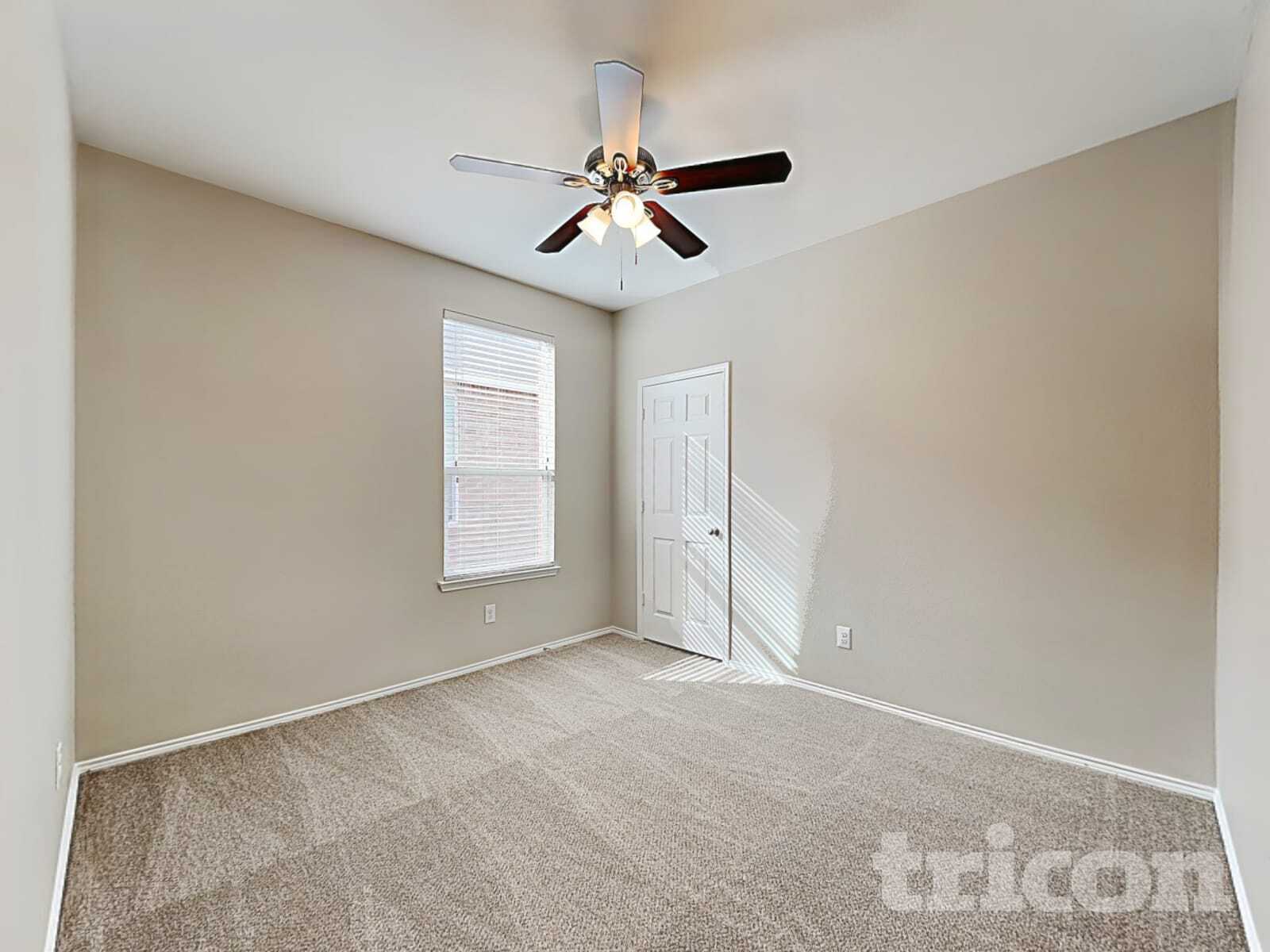 Building Photo - 404 Chert Ln