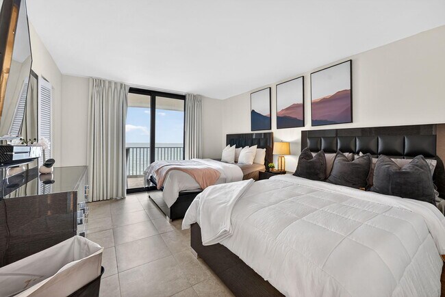 Building Photo - 3610 S Ocean Blvd