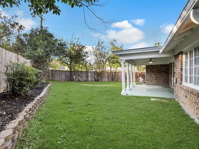 Building Photo - 4900 Vega Ct E