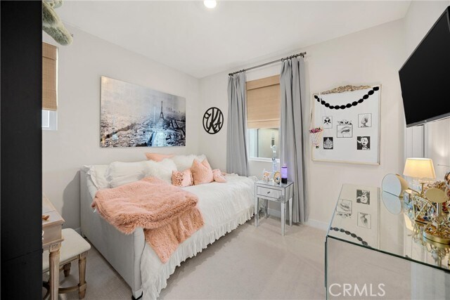 Building Photo - 26 Crown Point Dr