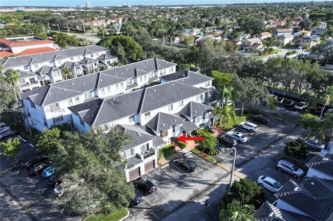 Building Photo - 775 SW 148th Ave