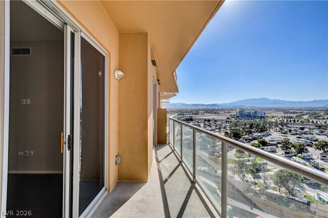 Building Photo - 8255 S Las Vegas Blvd