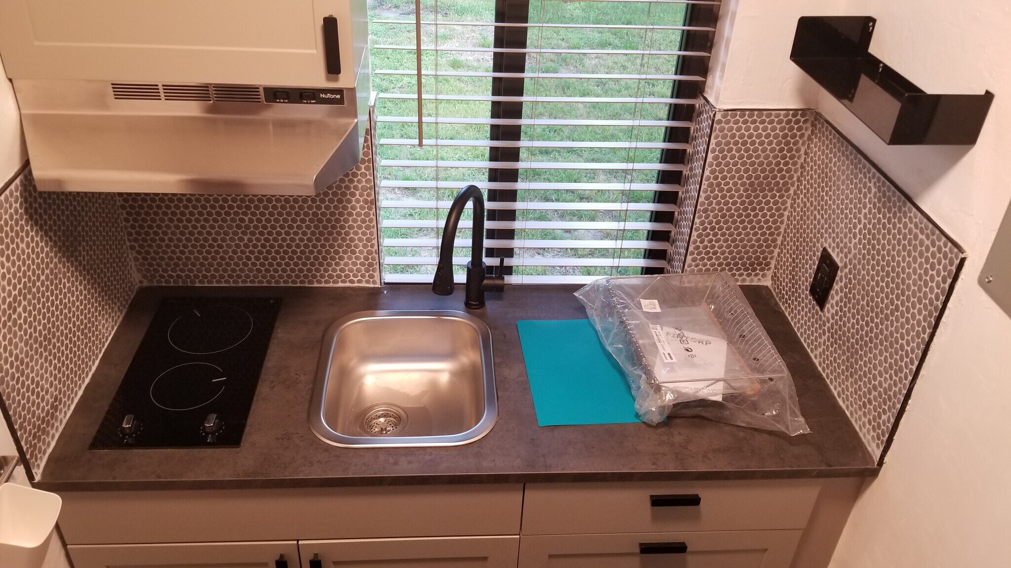 Building Photo - 515 S 20th Ave