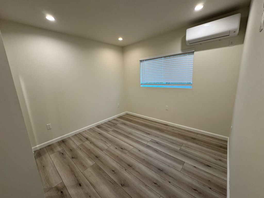 Building Photo - 7149 Apperson St